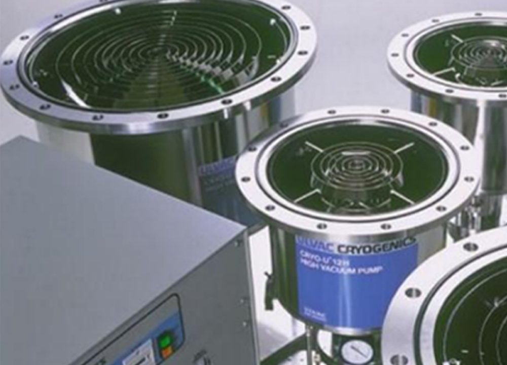 低温真空泵